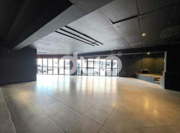 Comercial · 418m² · 7 Vagas · Salão Comercial para Aluguel em Piracicaba (Vila Rezende) | 418 m² | 9 Vagas
