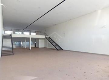 Comercial · 415m² · Prédio Comercial para alugar em Centro de 415.00m²