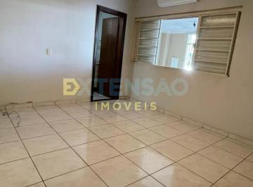 Casa de 3 quartos, Araçatuba · Casa para venda em Santana de 130.00m² com 3 Quartos, 1 Suite e 2 Garagens