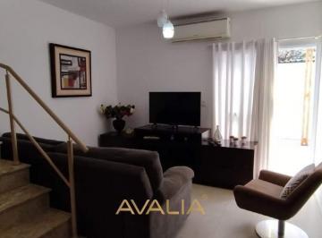 Casa · 100m² · 3 Quartos · 2 Vagas · Casa de Condomínio para venda em Chácara Belvedere de 100.00m² com 3 Quartos, 1 Suite e 2 Garagens