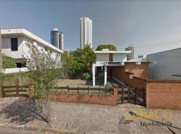 Casa · 280m² · 3 Quartos · 6 Vagas · Casa para venda em Centro de 280.00m² com 3 Quartos, 1 Suite e 6 Garagens