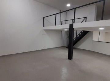 Comercial · 110m² · Loja para alugar em Centro de 110.00m²