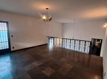 Casa · 233m² · 3 Quartos · 2 Vagas · Casa para venda em Centro de 233.00m² com 3 Quartos, 1 Suite e 2 Garagens