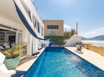 Casa · 496m² · 4 Quartos · 3 Vagas · Casa para venda em Praia Do Sapê de 496.00m² com 4 Quartos, 2 Suites e 3 Garagens