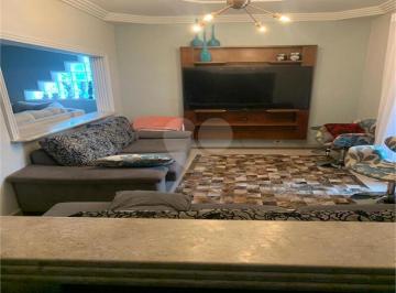 Casa · 274m² · 3 Quartos · 4 Vagas · Sobrado para venda em Centreville de 274.05m² com 3 Quartos, 1 Suite e 4 Garagens