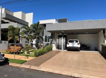 Casa · 200m² · 3 Quartos · 4 Vagas · Casa de Condomínio para venda em Terravista Residence Club de 200.00m² com 3 Quartos, 3 Suites e 4 G