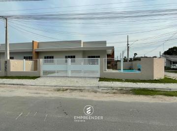 Casa · 75m² · 3 Quartos · 2 Vagas · Casa de esquina a venda em Matinhos