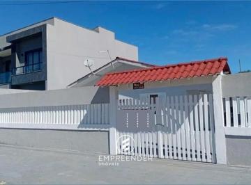 Casa · 350m² · 3 Quartos · Casa a 300 metros do mar