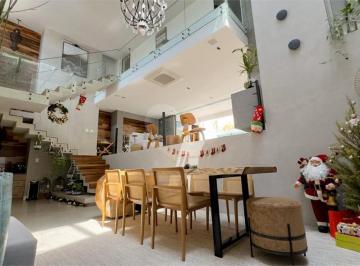 Imagem Principal · Sobrado com 4 quartos á venda no Jardim Marajoara, São Paulo