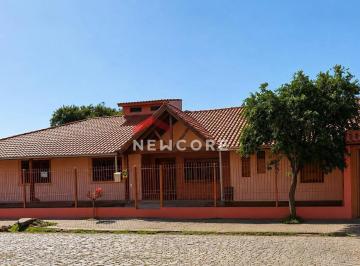 Casa · 192m² · 3 Quartos · 5 Vagas · Casa em Rua Tiradentes - Santos Dumont - São Leopoldo/RS