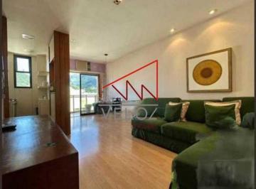 Apartamento · 38m² · 1 Quarto · 1 Vaga · Flat em Prédio cobiçado - Rua nobre do Leblon
