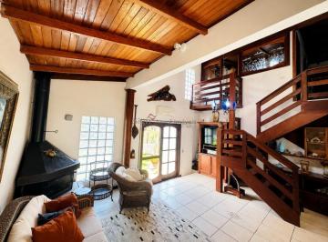 Casa · 468m² · 5 Quartos · Casa à venda - em Daniela