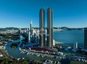 Apartamento · 353m² · 4 Quartos · 3 Vagas · YACHTHOUSE APARTAMENTO MOBILIADO 4 SUÍTES COM PISCINA PRIVATIVA EM BALNEÁRIO CAMBORIÚ