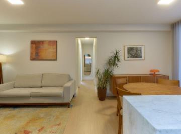 Apartamento de 3 quartos, Curitiba · Apartamento 3 quartos, 1 suíte, 2 vagas - mobiliaido no Champagnat - R$ 900 mil
