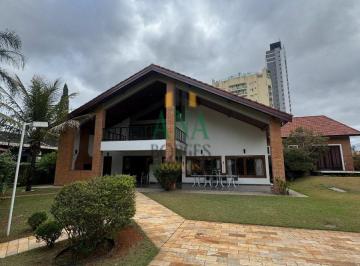 Casa · Casa à venda  4 suítes