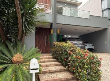 Casa · 3 Quartos · Sobrado Alto Padrão à venda