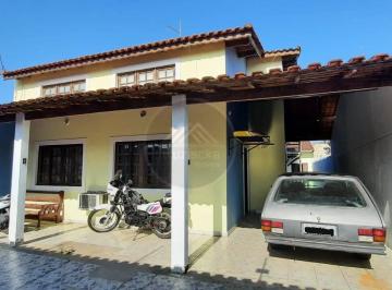 Casa · 250m² · 4 Quartos · Casa lote inteiro com 4 dormitórios e piscina - Itanhaém/SP.