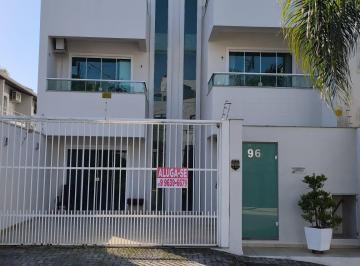 Casa , Balneário Camboriú · EXCELENTE CASA TRIPLEX PARA ALUGAR NA PRAIA DOS AMORES