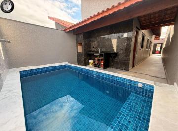 Foto 01 · Imperdível Casa à Venda em Itanhaém-SP, Bairro Loty: 2 Quartos, 1 Suíte, 1 Sala, 1 Banheiro, 2 Vagas