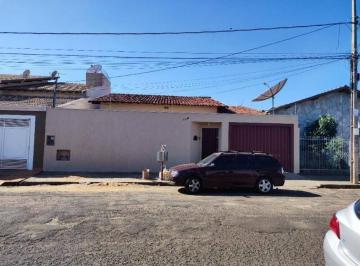 Foto 01 · Casa, Ipe Amarelo, Frutal, MG