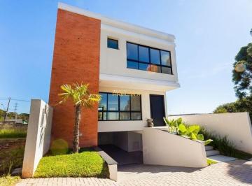 Casa de 3 quartos, Curitiba · Casa Alto Padrão. Cond.Reserva Bonvini - 3 quartos suítes, 4 vagas de garagem - Quintal com grama