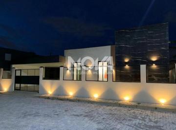 Casa de 3 quartos, Gama · Casa a Venda de 3 Quartos, Suíte, Closet, No condomínio Garden Park em Ponte alta do Gama