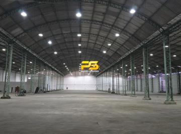Comercial · 7800m² · Galpão para Locação – Pronto para Operação Imediata