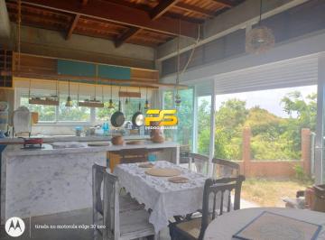 Casa · 100m² · 3 Quartos · Casa disponível para aluguel em Barra de Gramame Sul com vista para o mar