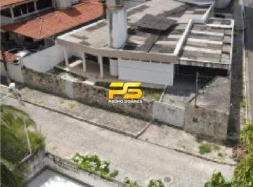 Casa · 340m² · 5 Quartos · Casa com localização privilegiada à venda – excelente para moradia ou investimento