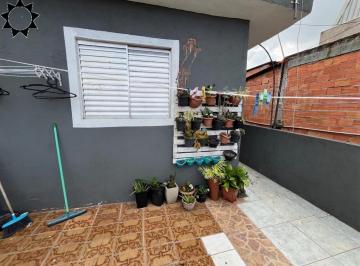 AREA EXTERNA · CASA - BANDEIRAS - OSASCO
