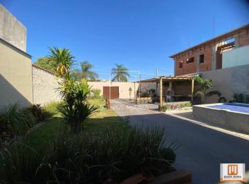 Quintal/corredores · Casa (térrea na rua) 2 dormitórios/suite, cozinha planejada