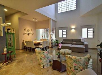 Casa · 480m² · 6 Quartos · 3 Vagas · Casa de Alto Padrão no Bosque dos Esquilos | 480m², Piscina, Sauna e Área Gourmet