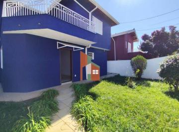 Casa · Casa em Jardim dos Pinheiros com 3 dormitórios e vaga de garagem para 4 carros