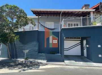 Casa · 264m² · 4 Quartos · 4 Vagas · Casa à venda em Atibaia c/ 4 dorm., bairro Vila Junqueira