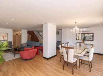 Casa · 250m² · 3 Quartos · 2 Vagas · Casa a venda no bairro Jardim Bôtanico