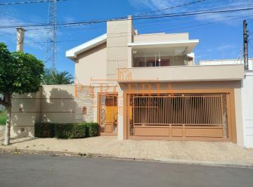 Casa · 323m² · 3 Quartos · 2 Vagas · Sobrado para venda em Saudade de 323.00m² com 3 Quartos, 3 Suites e 2 Garagens