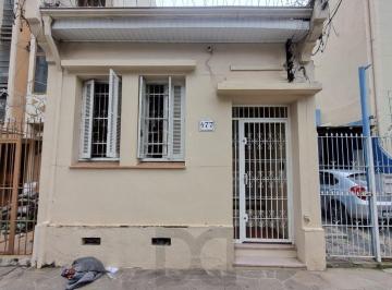 Comercial · 100m² · 3 Quartos · ótima casa transformada em comercial, com 3 salas, banho social, cozinha, pátio,
