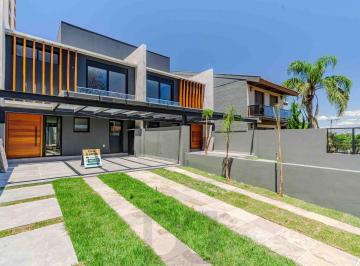 Casa · 177m² · 3 Quartos · 4 Vagas · Casa contemporânea no bairro tristeza, 3 suítes, 4 vagas, amplo pátio