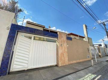 Casa · 300m² · 3 Quartos · 3 Vagas · Casa 3 suíte com piscina - Brasília próximo a Senador Quintino