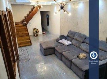 Casa · 250m² · 3 Quartos · 2 Vagas · Sobrado à Venda no Bairro Itaim Paulista.