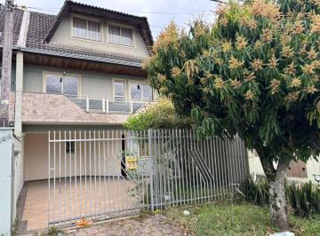 1215125358ebeee8f8c467906ebd68.jpeg · Sobrado Triplex com 3 dormitórios sendo 1 suite no Jardim das Américas