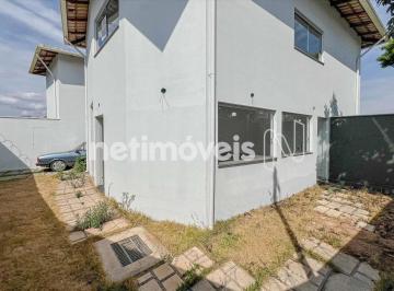 Área externa · Casa Geminada de 03 quartos à venda no São Salvador!