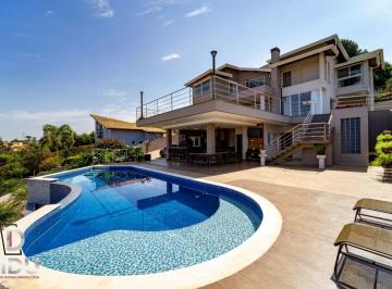Casa · 580m² · 4 Quartos · 6 Vagas · Casa no condomínio Parque da Fazenda para venda com 4 quartos, sendo 2 suítes, 580m²