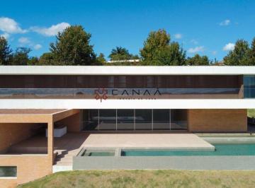 Casa · 1486m² · 6 Quartos · 3 Vagas · Residência Exclusiva por Gui Mattos com Privacidade Absoluta - SP