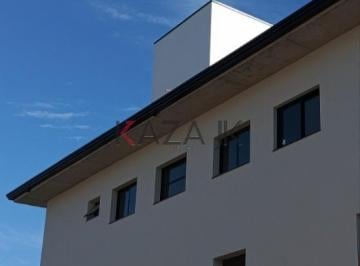 Foto 01 · Sala Comercial para Locação em Vinhedo-SP - com 2 Salas, 1 Banheiro, 1 Vaga de Garagem, 37m² no Bair