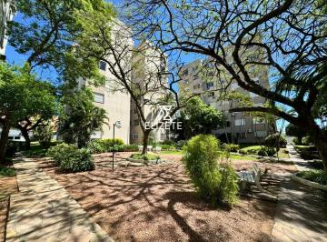 Apartamento · 63m² · 2 Quartos · Apartamento reformado à venda no Pátria Nova em Novo Hamburgo com móveis planejados