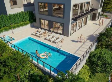 Piscinas Adulto e Infantil · Sublime