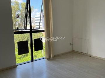 Comercial · 21m² · Excelente sala/conjunto disponível para alugar na São João, Porto Alegre.