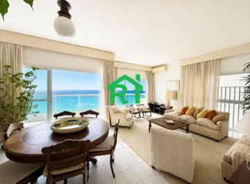 f812d24dd10fd7ae701ad0592d1ac95b5f0ecb97 · Apartamento frente mar com 3 quartos (1 suíte), 1 vaga e lazer à venda em Pitangueiras, Guarujá
