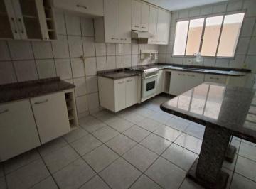 Casa de 3 quartos, São Paulo · Casa de 100 m² com 3 quartos à venda no Jardim São Bernardo